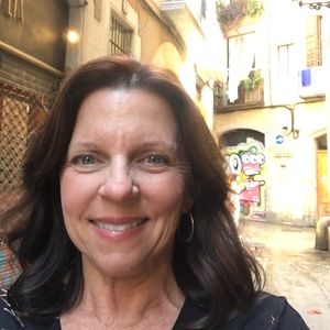 Meet your Posher, Lisa